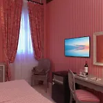 Hotel Beaubourg